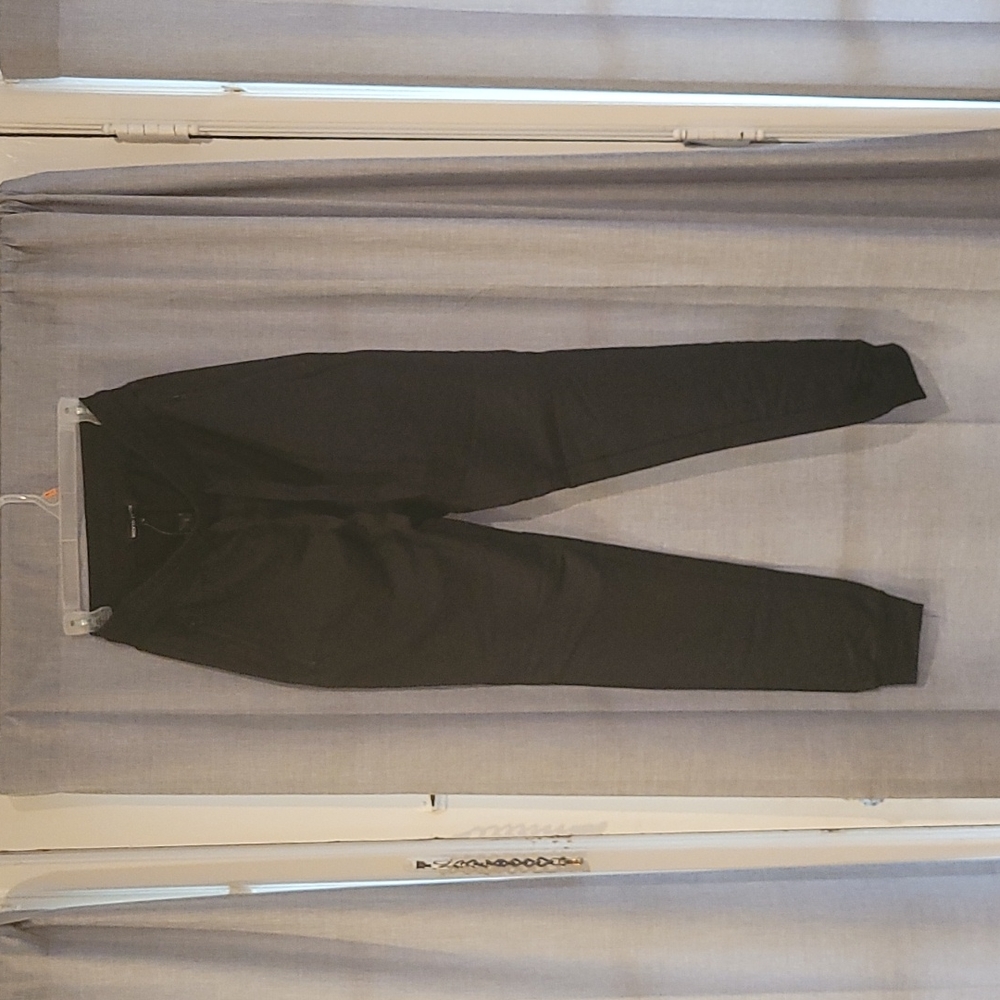Mens BLACK sweats small NWT